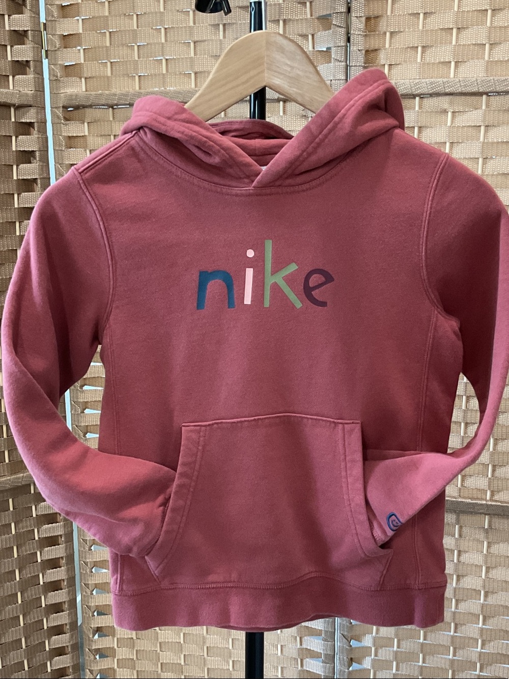 Nike Kids Hooded Sweatshirt in Rose Pink with Multicolor Logo